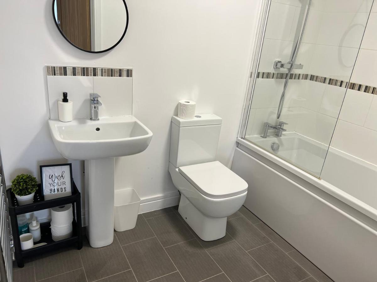 Fab 2Bedroom Apartment- Free Parking, 5Mins From City Centre, Portland Rd Ne2 1Dj Newcastle upon Tyne Dış mekan fotoğraf